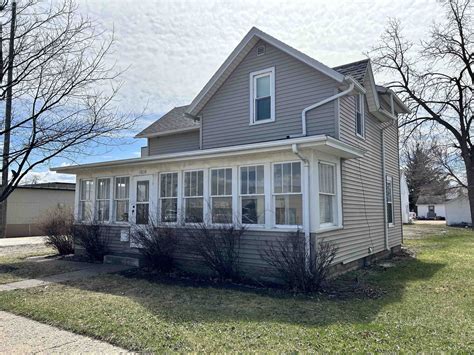 estherville real estate|estherville iowa redfin.